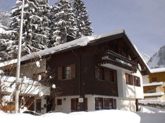 Property building, Winter