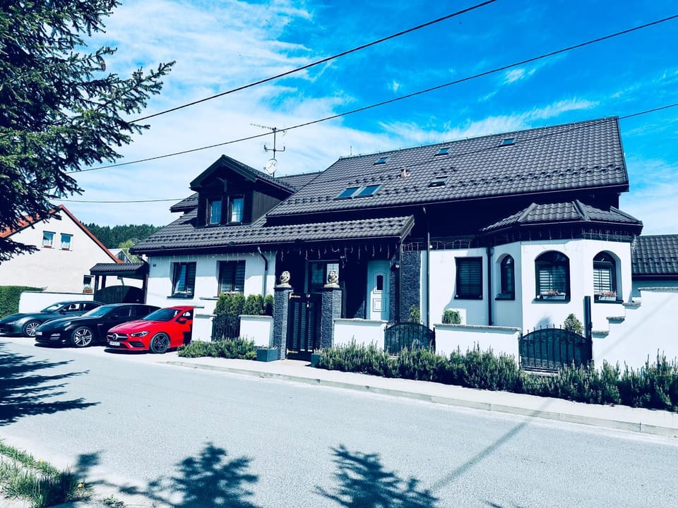 Penzión BACH Bed and Breakfast in Lesser Poland Voivodeship
