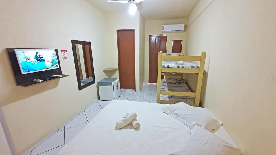 Bedroom, Family
