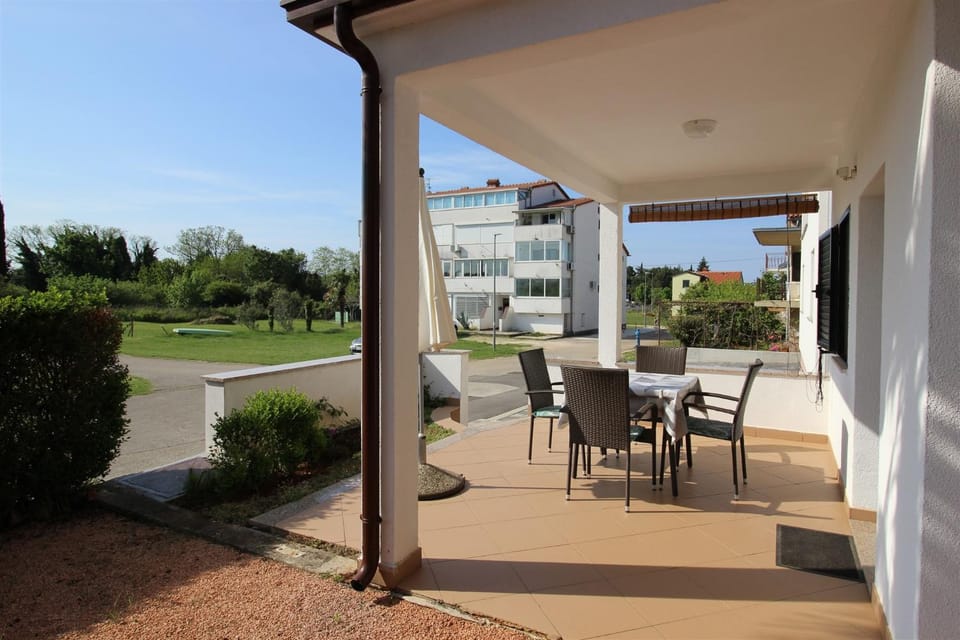 MONIKA 2 pax Apartment in Novigrad