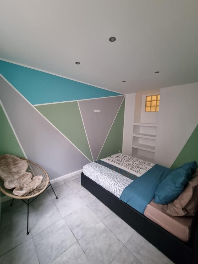 VALSCOSY parking - Activités illégales interdite Apartment in Valenciennes