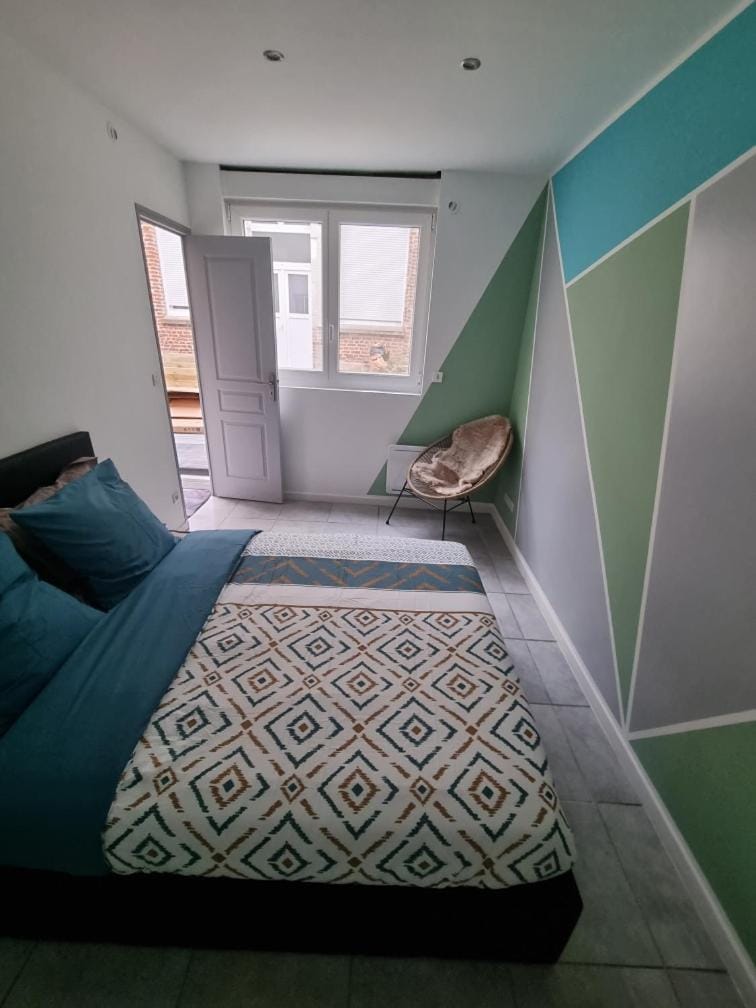 VALSCOSY parking - Activités illégales interdite Apartment in Valenciennes