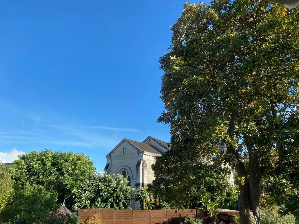 Le Clos Saint Martin House in Nouvelle-Aquitaine