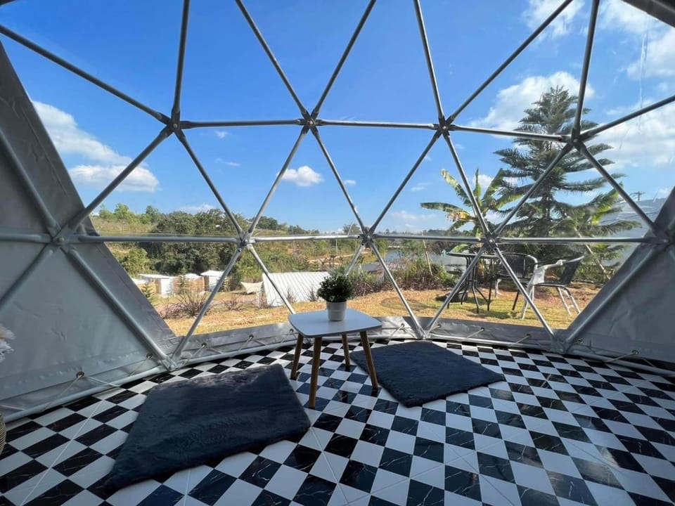 Balcony/Terrace, Mountain view