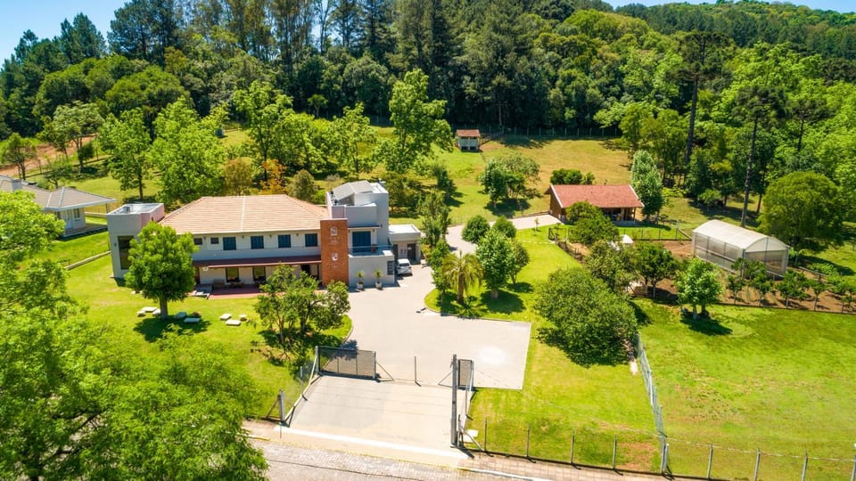 Property building, Bird's eye view, Garden view, Parking