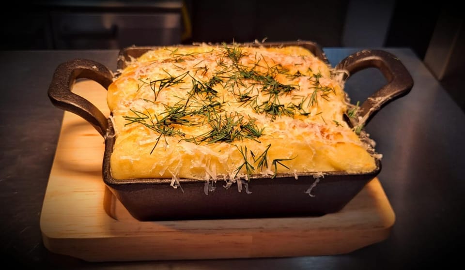 Laburnum Guest House at Bistro En Glaze Bed and Breakfast in Metropolitan Borough of Gateshead