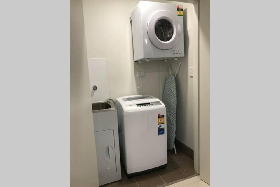 Liverpool holiday apartment 2Bedroom 2Bathroom Apartment in Sydney