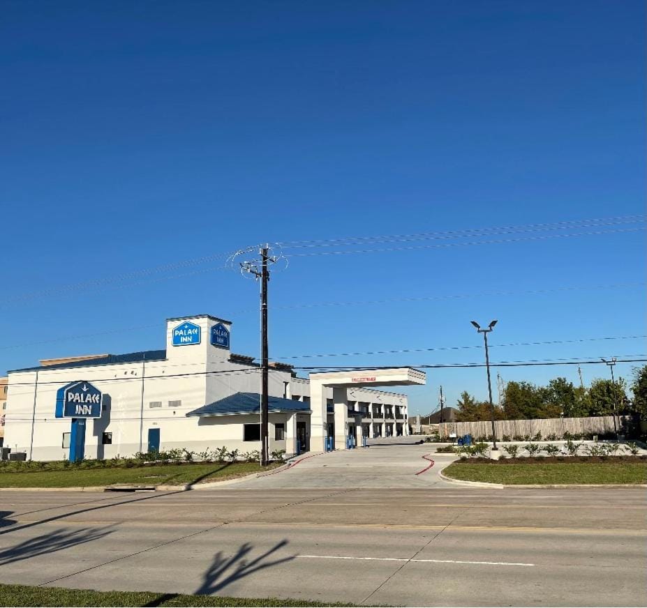 Palace Inn Blue - Garth Rd Hotel in Baytown