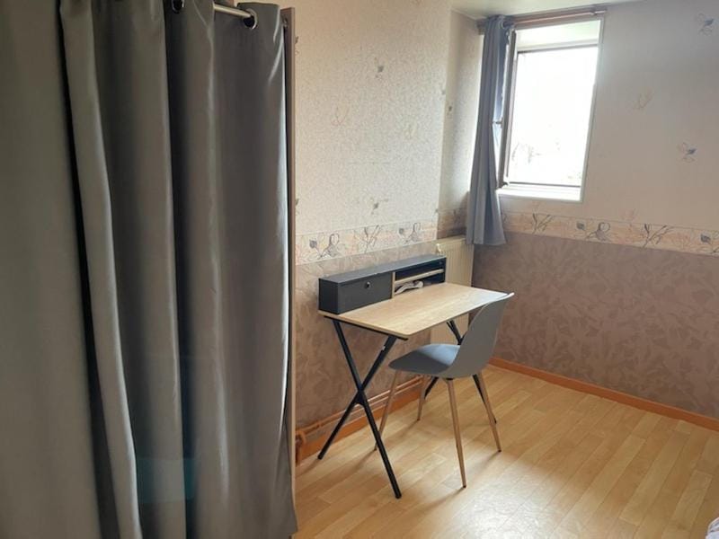 Chambre double avec WiFi châtellerault Vacation rental in Centre-Val de Loire