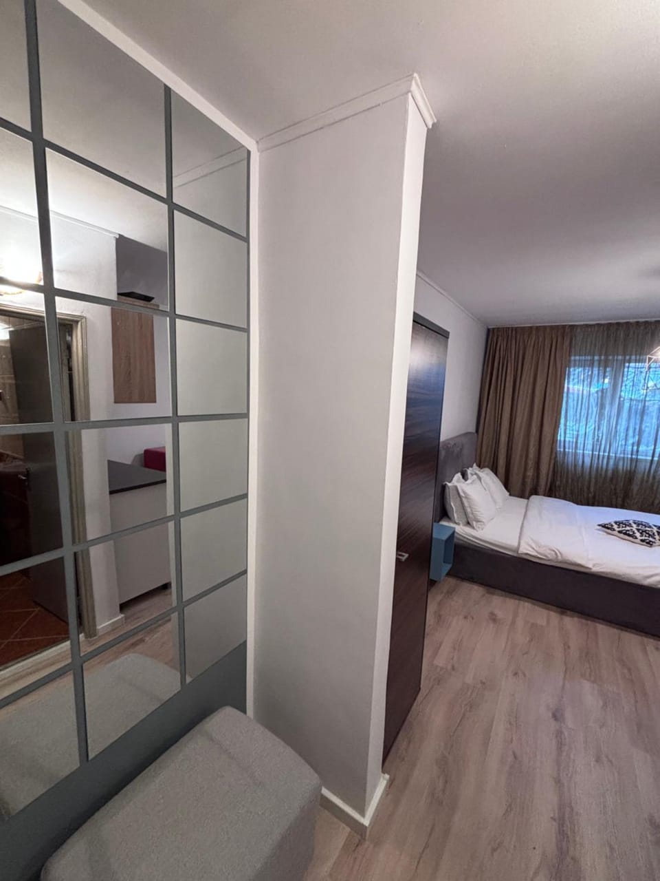 Lions Studio Dristor Apartment in Bucharest