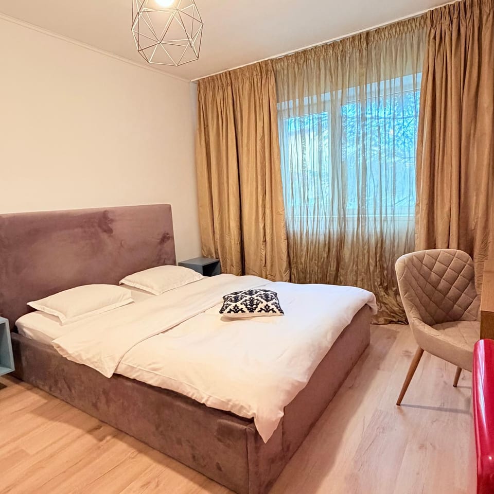 Lions Studio Dristor Apartment in Bucharest