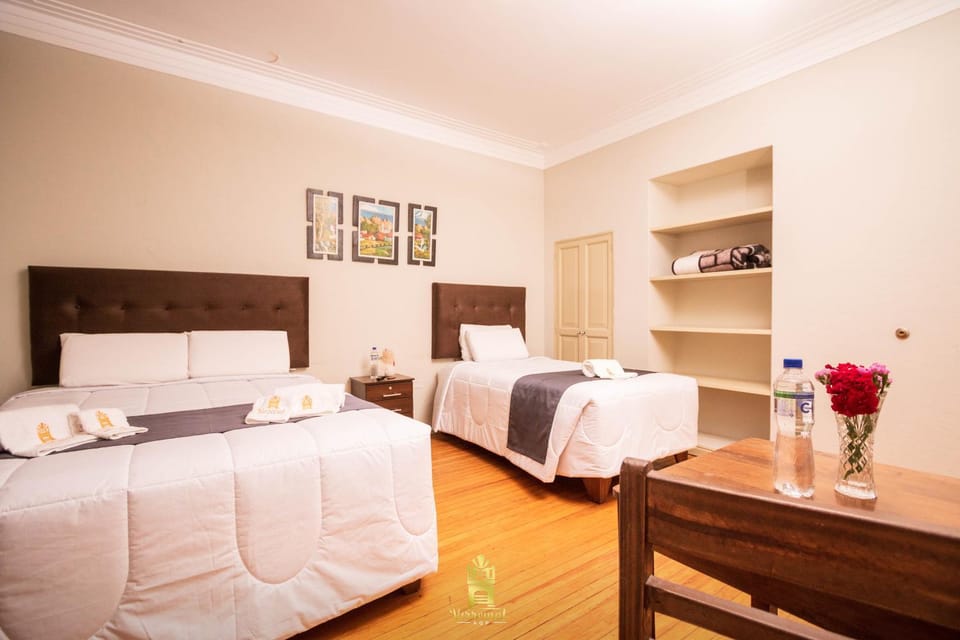 Bed, Breakfast, towels
