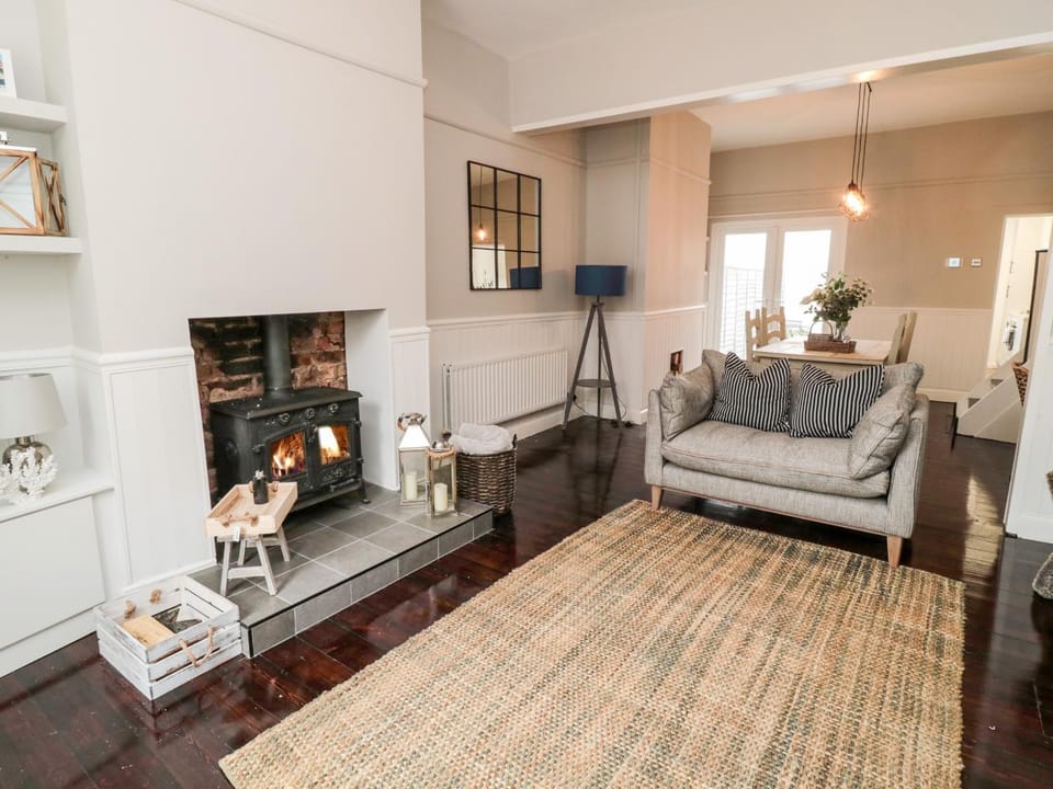 Bay Cottage House in Whitley Bay
