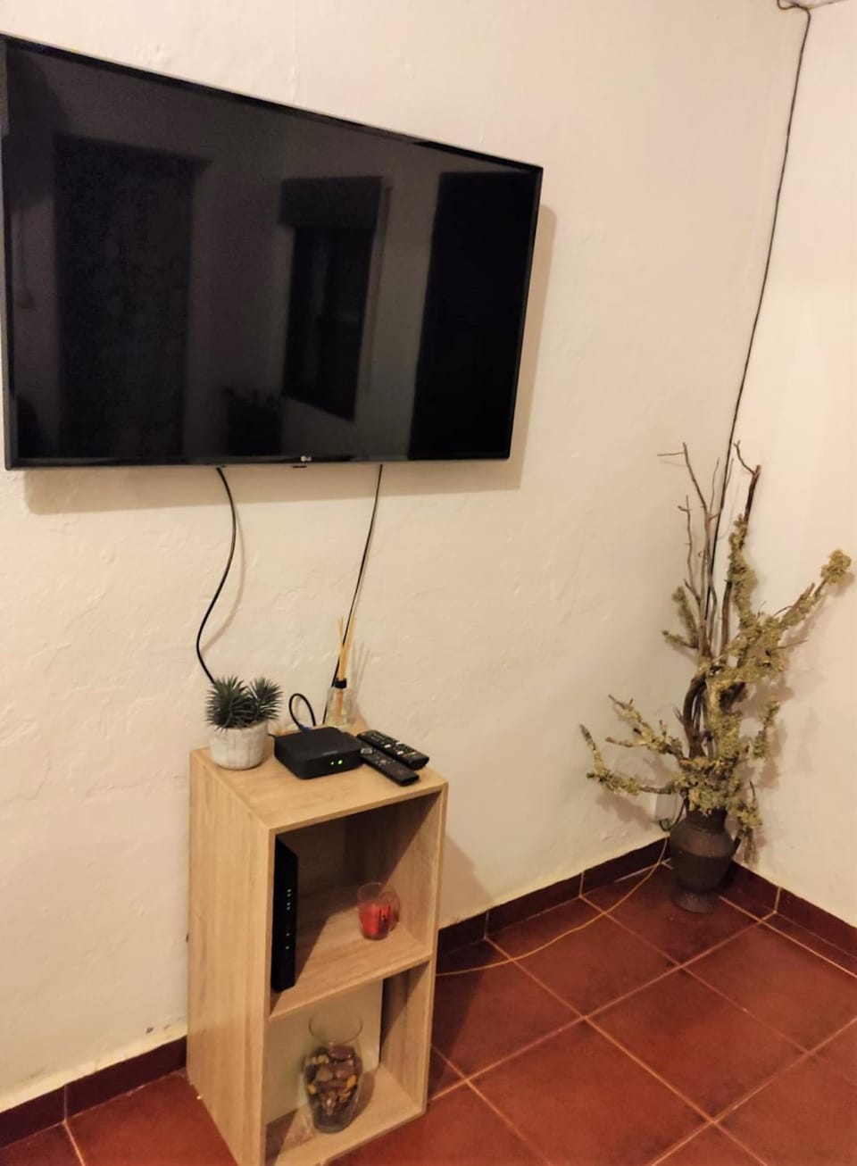 Communal lounge/ TV room, Living room