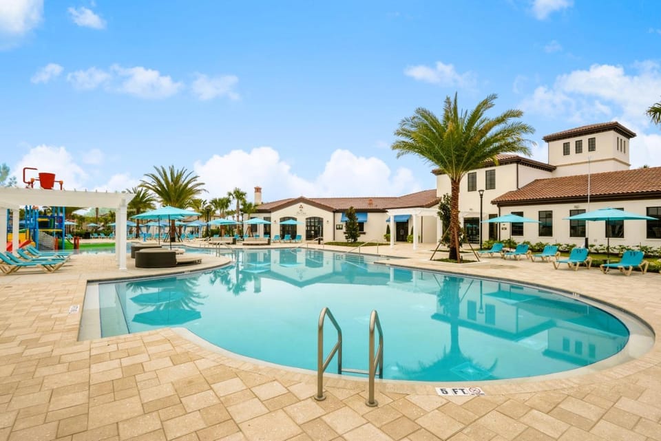 STAR WARS MOVIE THEATER Private Pool BBQ House in Four Corners