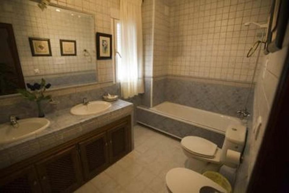 La Casa de la Piscina,ideal para familias y grupos Country House in Sierra de Cazorla Comarca