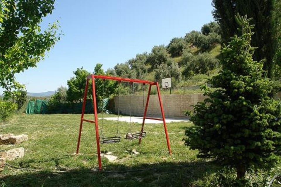 La Casa de la Piscina,ideal para familias y grupos Country House in Sierra de Cazorla Comarca