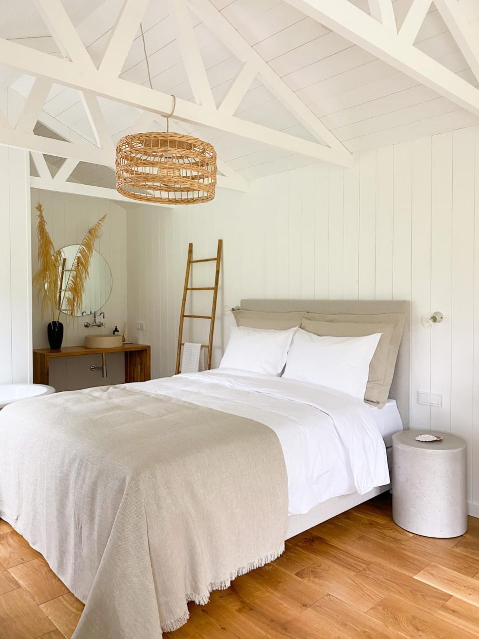 Bed, View (from property/room), Bedroom