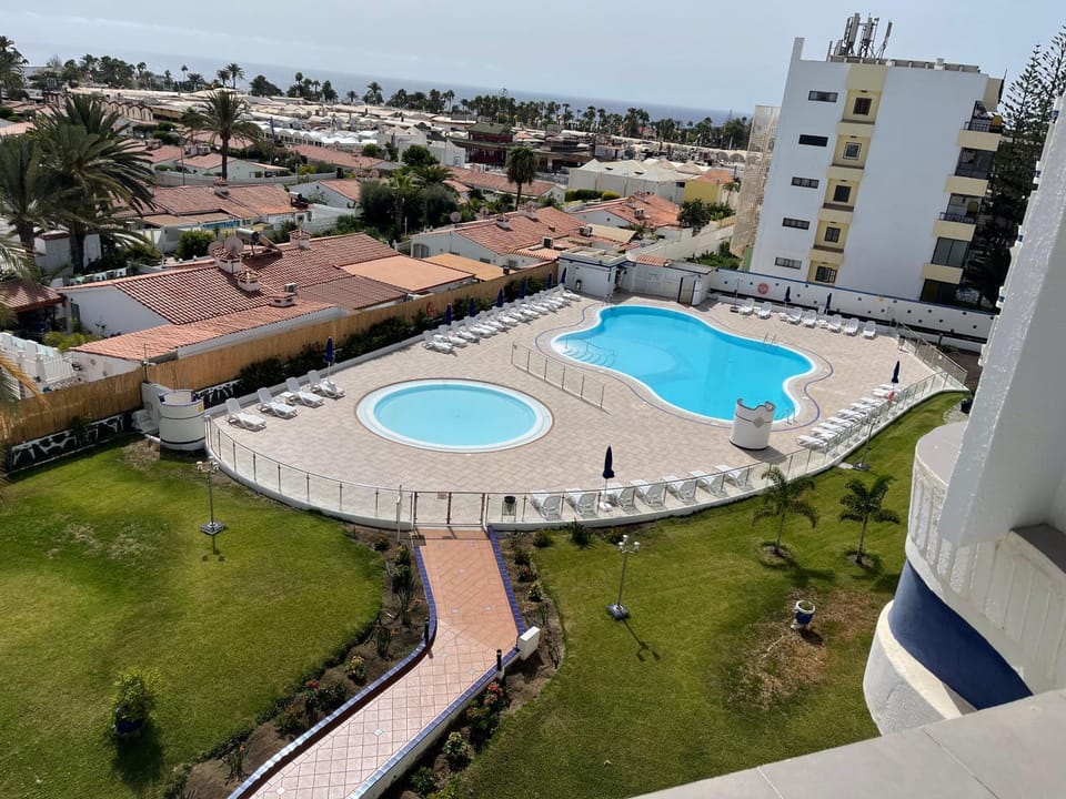 View (from property/room), Pool view