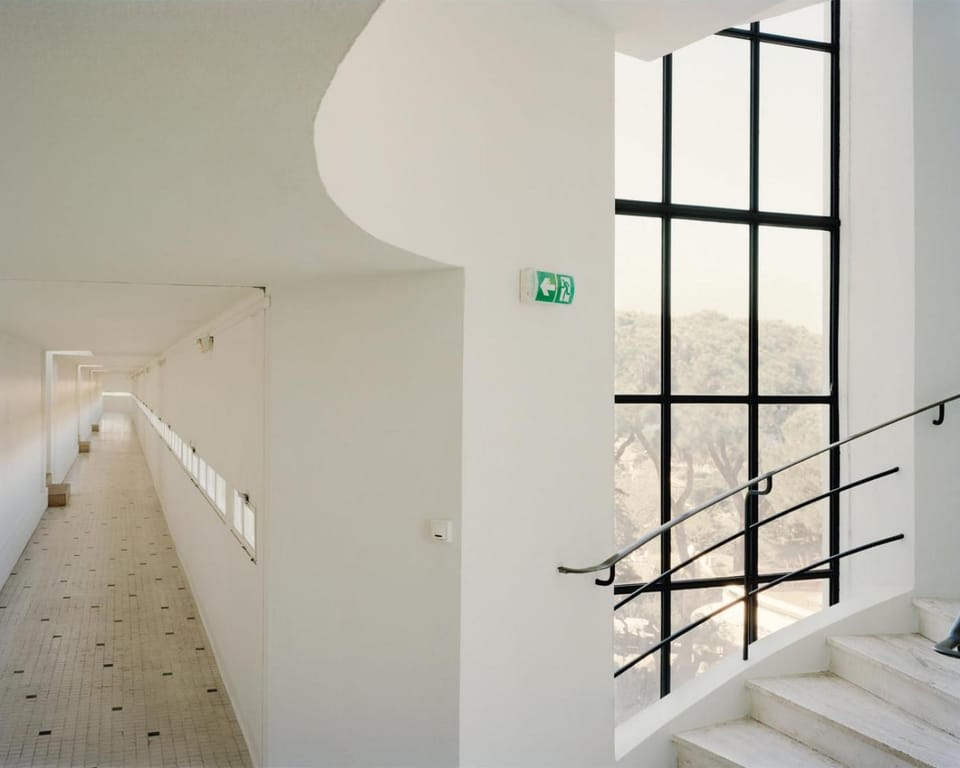 ÉLÉGANT STUDIO et PARKING DANS BATIMENT HISTORIQUE Apartment in Saint-Tropez