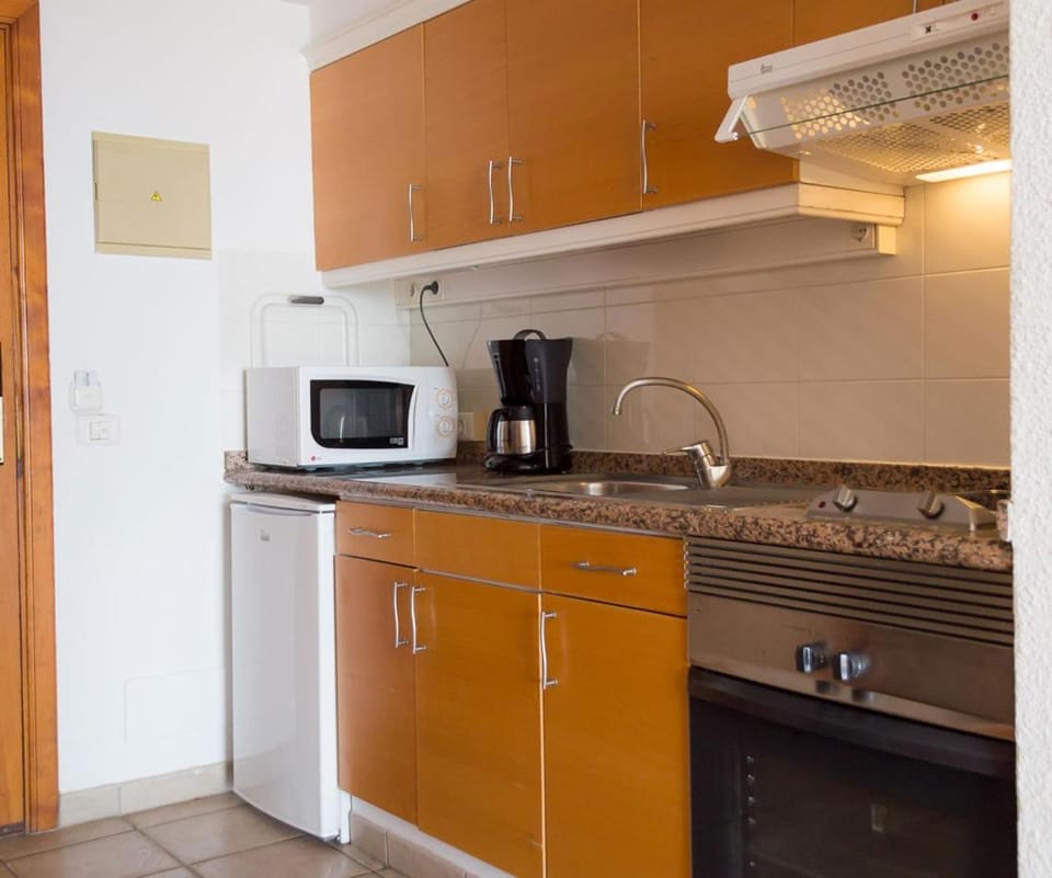 Coffee/tea facilities, Kitchen or kitchenette
