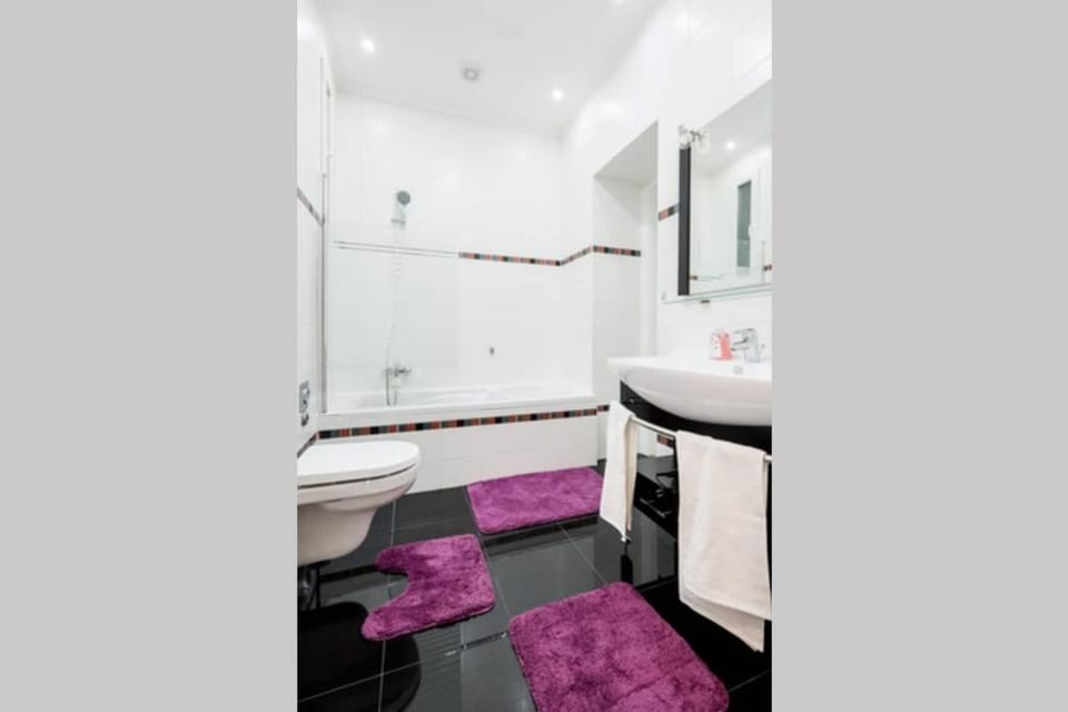 Oktober 6/8 Apartment Apartment in Budapest