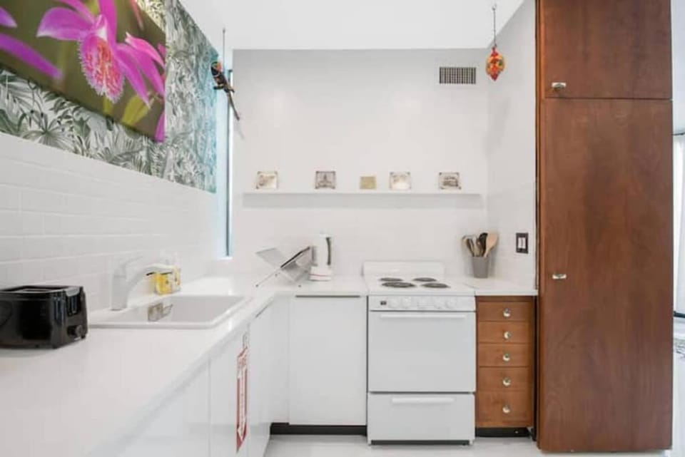 Las Olas Hammocks Unit 2 By Dream Vacation Apartment in Fort Lauderdale
