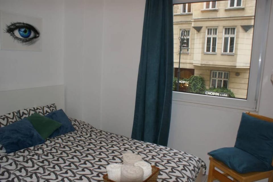 City center- large apartment with National Musee view Apartment in Warsaw