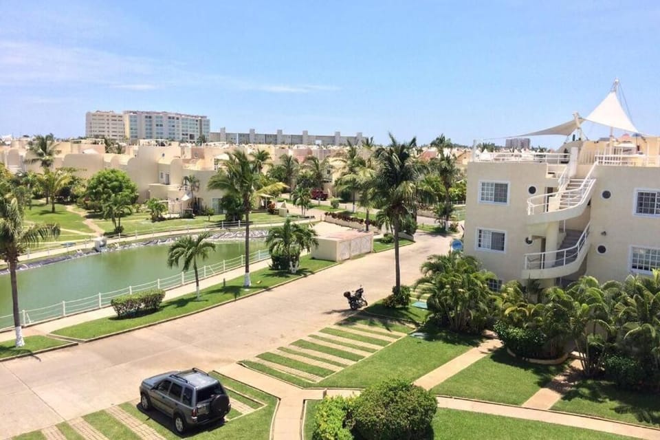 Depa Frente al Mar en Acapulco Diamante Apartment in Acapulco