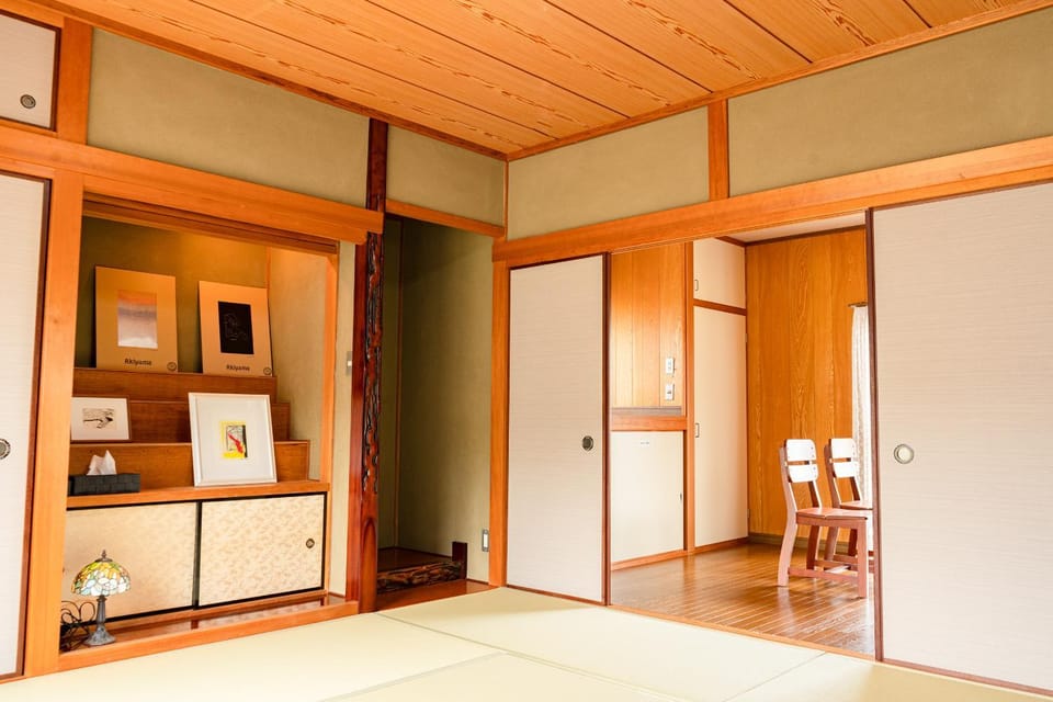Living room, Dining area, Bedroom