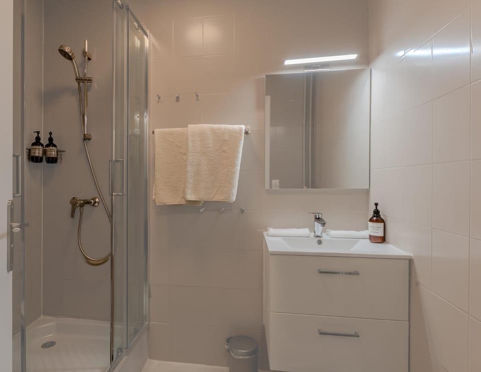 Magniolias - Résidence Calme avec Piscine, Tennis & Jardin Apartment in Antibes