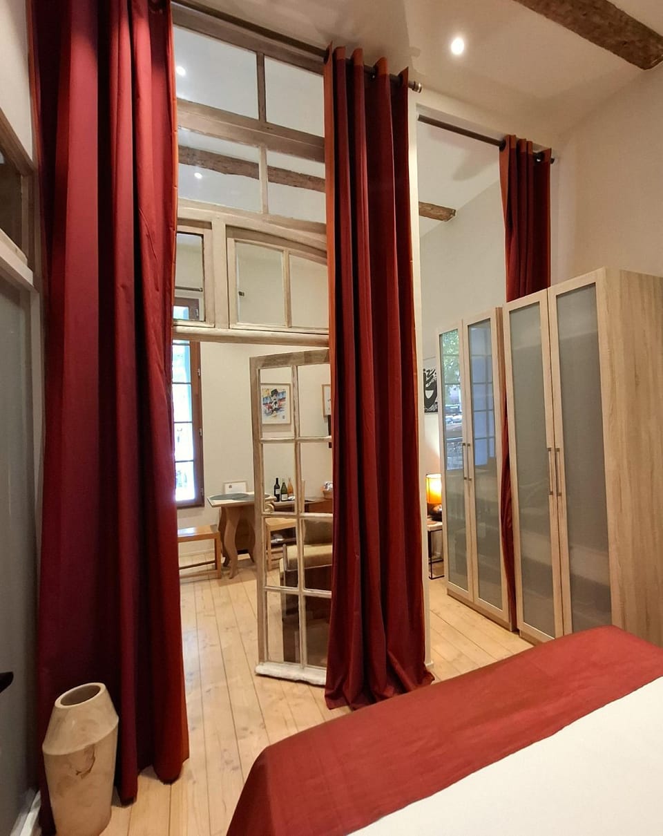 View (from property/room), Living room, air conditioner
