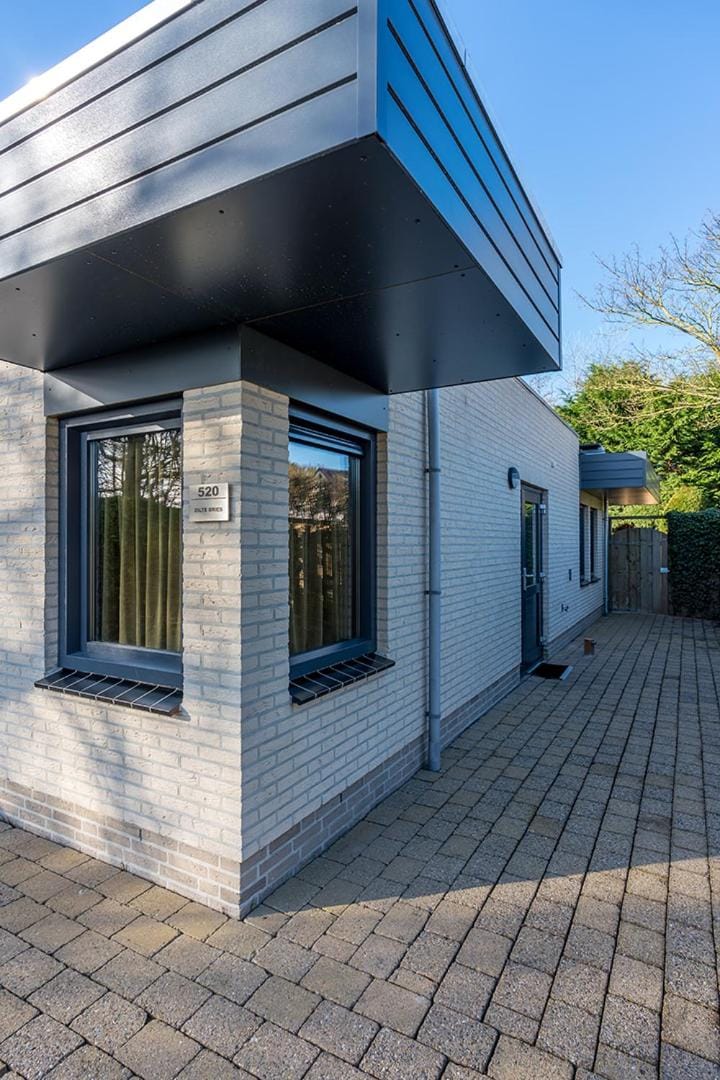 Zilte Bries House in De Koog