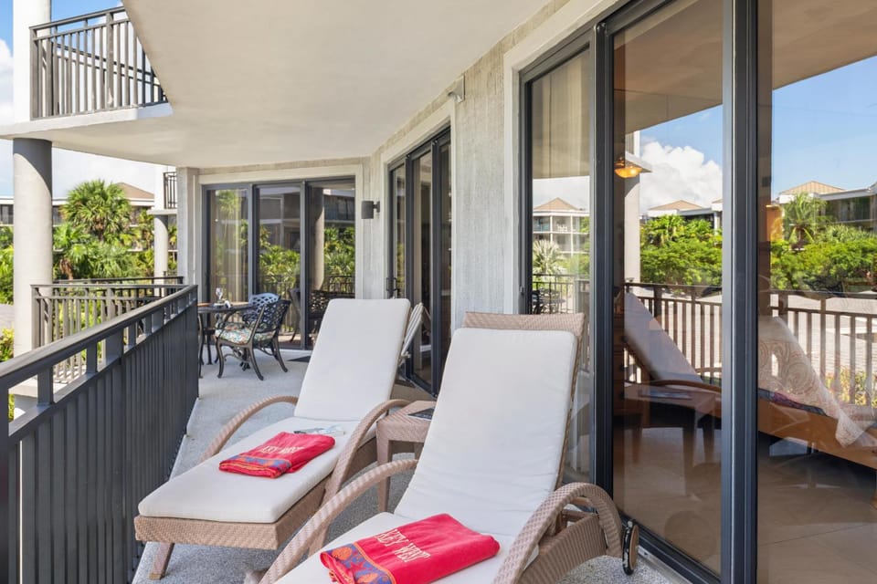 Atlantic Paradise Found House in Key West