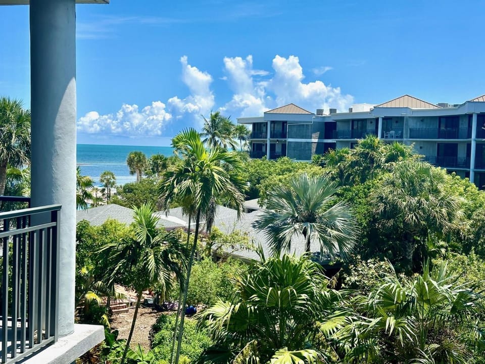 Dream Maker on the Atlantic House in Key West