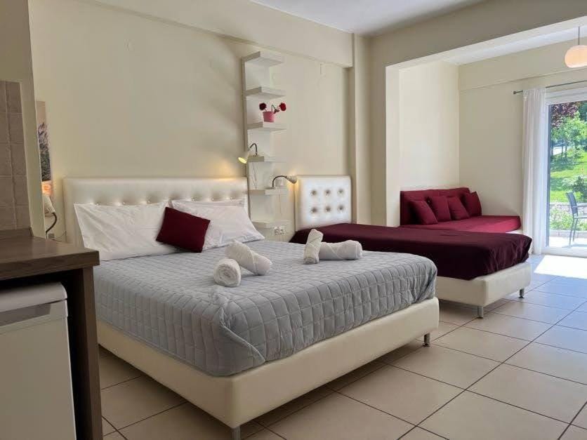 Villa Perivoli Apartment hotel in Peloponnese, Western Greece and the Ionian