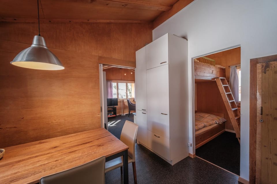 Dining area, Bedroom