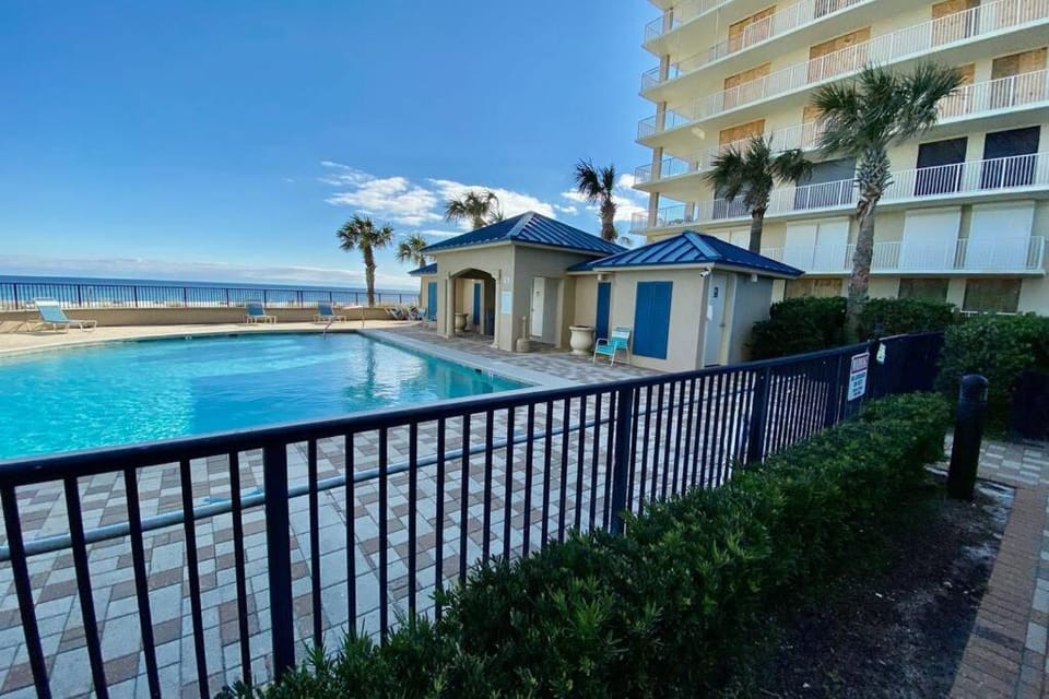 Corner Condo with Amazing Beach and Pool Views Apartment in Orange Beach