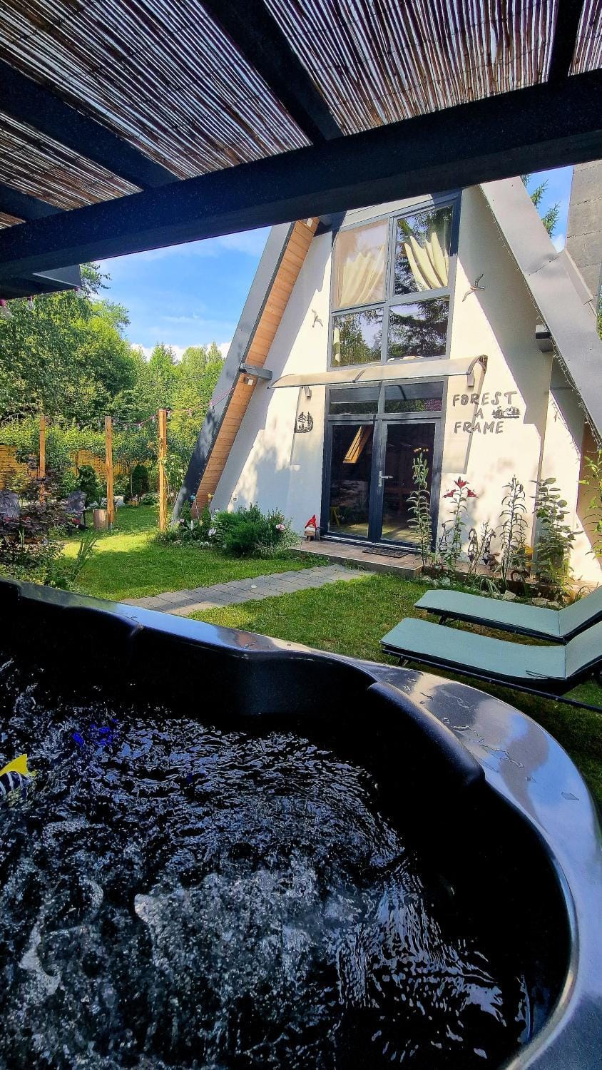 Property building, Facade/entrance, Day, Spa and wellness centre/facilities, Spa and wellness centre/facilities, Garden view, Pool view, Swimming pool