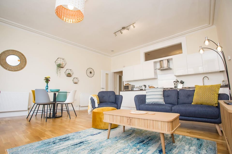 Living room, kitchen