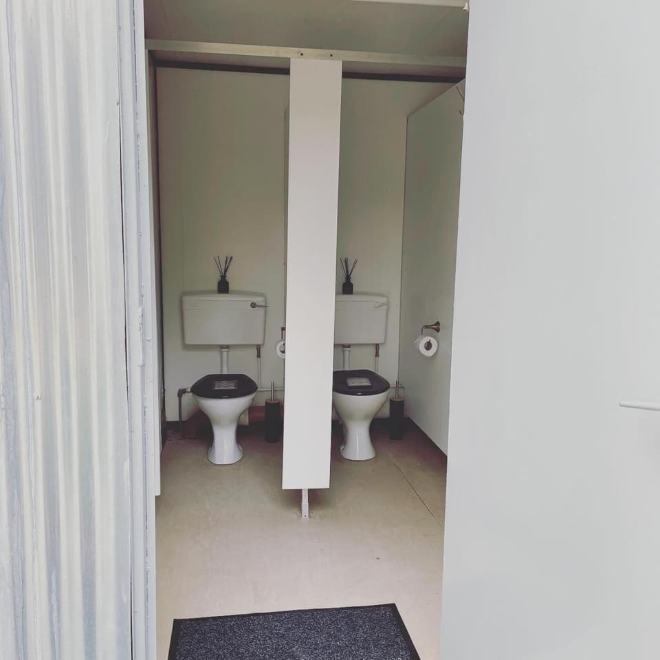 Toilet, Bathroom