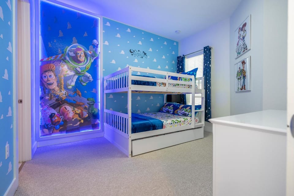 Bed, TV and multimedia, Photo of the whole room, Bedroom, bunk bed
