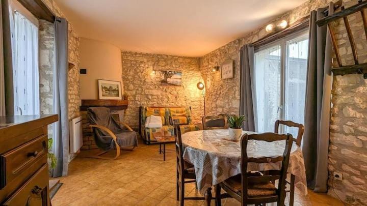 Gite de charme au cœur de la Brenne House in Centre-Val de Loire