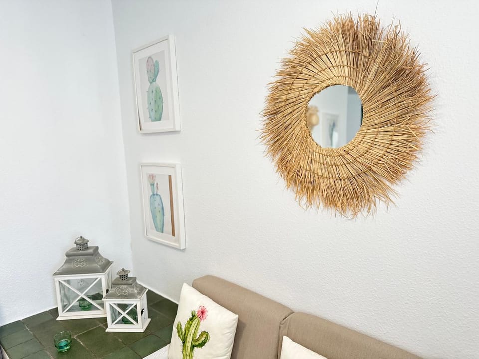 1The Best Location - Las Americas & Parking Apartment in Playa de las Americas
