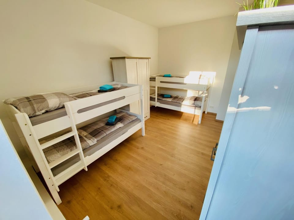 bunk bed