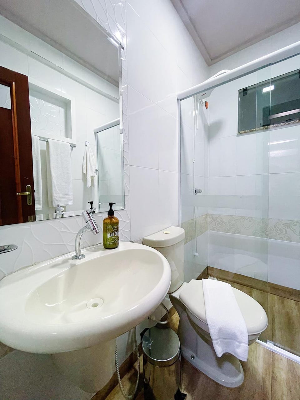 Bed, Kitchen or kitchenette, Photo of the whole room, Bedroom