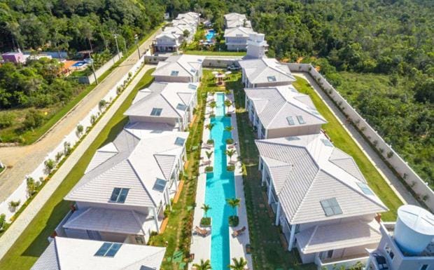 Apartamento em Arraial D`Ajuda com Piscina Sauna Academia Apartment in State of Bahia