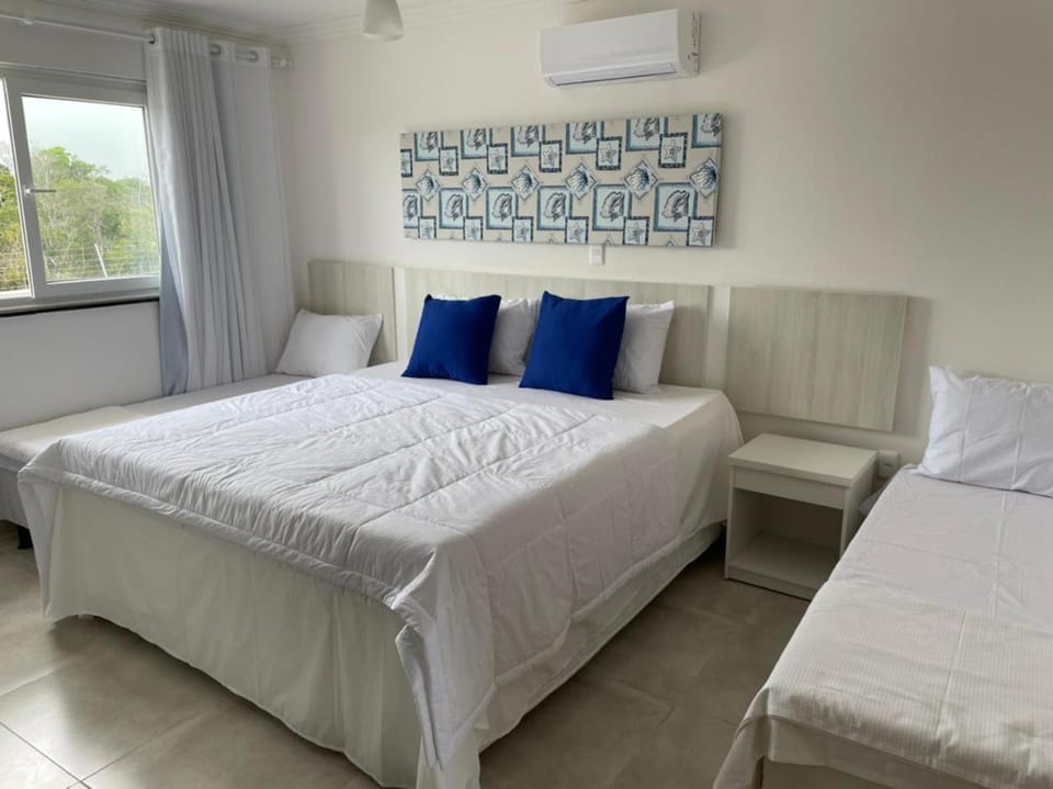 Apartamento em Arraial D`Ajuda com Piscina Sauna Academia Apartment in State of Bahia