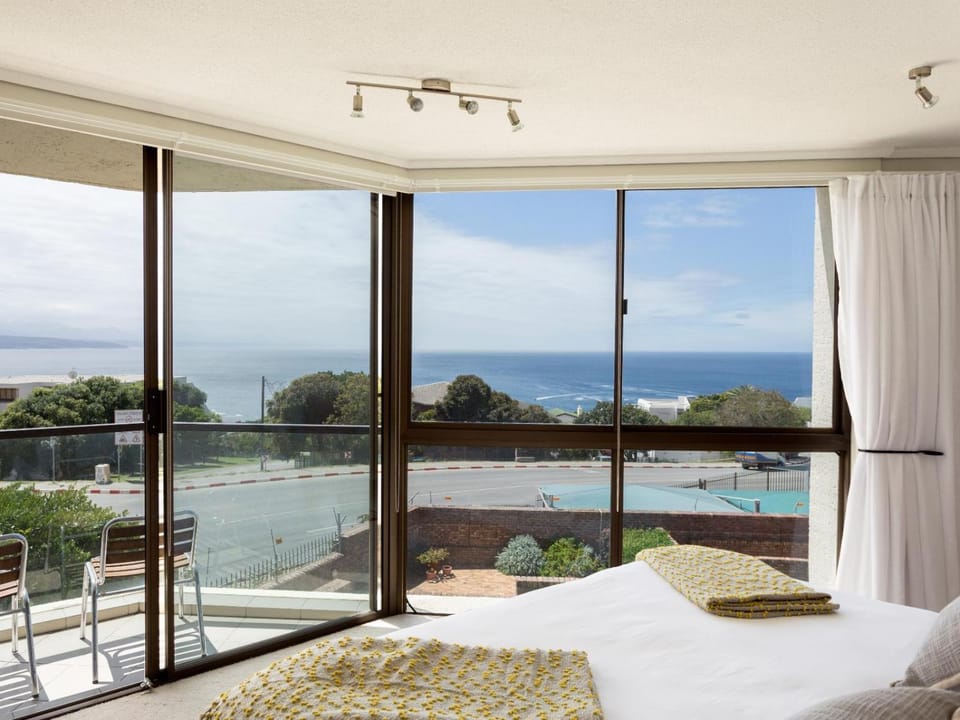 Property building, Sea view