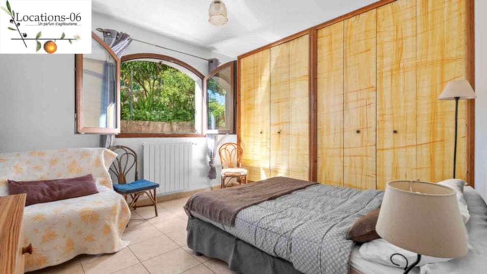 Registered Accomodation 4 stars and 30mn Nice Cannes Antibes House in French Riviera